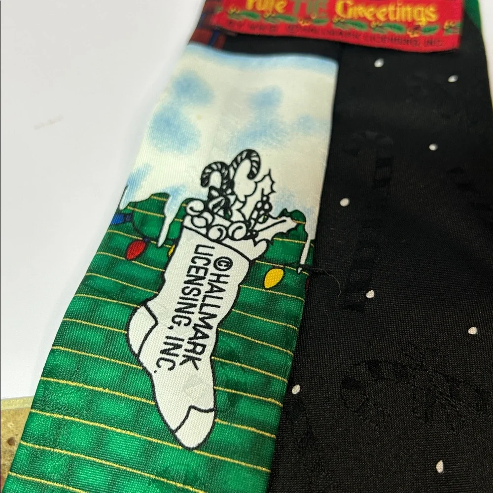 Hallmark festive tie